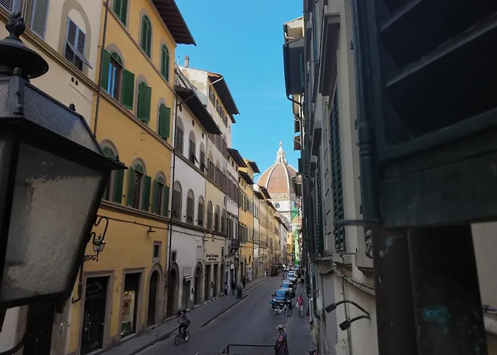 아파트 Classic 2 Steps From The Duomo *